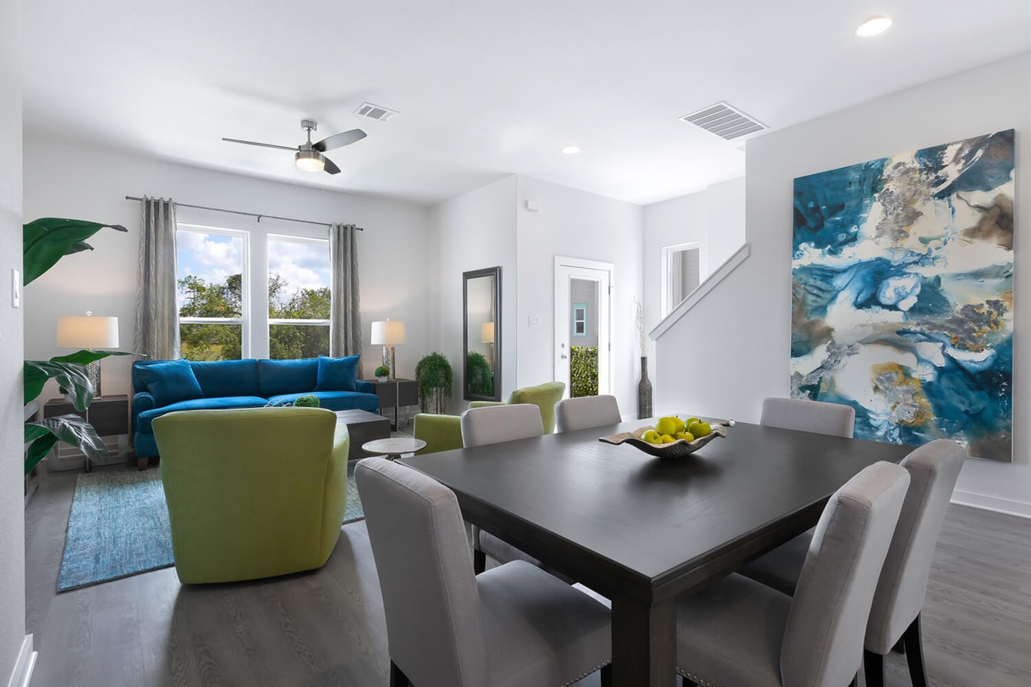 Trailside Oaks Townhomes Dining and Living Room Photo